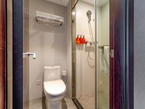 Koupelna v ubytování Orange Hotel Hangzhou West Lake Hefang Street