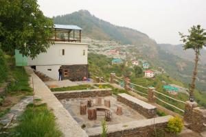 Fotografie z fotogalerie ubytování Astro Orchard Glamps and Hostels v destinaci Theog