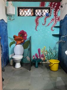 Koupelna v ubytování The Wild Flower! + 41 fotografií