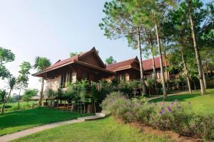 Κήπος έξω από το Raisongrao Resort Khao Kho