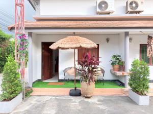 Το κτήριο όπου στεγάζεται  το διαμέρισμα