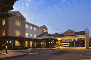 Fasada ili ulaz u objekat Country Inn & Suites by Radisson, San Jose International Airport, CA