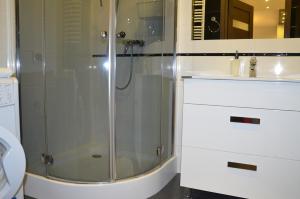 Kúpeľňa v ubytovaní Apartamenty Szczęśliwe Sny + 35 fotografií