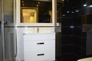 Kúpeľňa v ubytovaní Apartamenty Szczęśliwe Sny