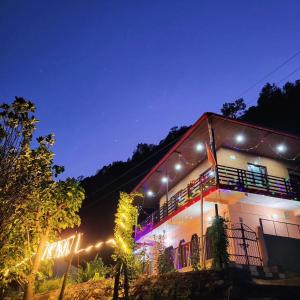 Budova, kde se ubytování v soukromí nachází + 11 fotografií