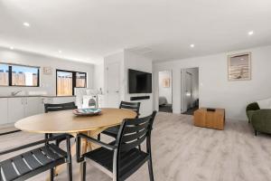 Μια τηλεόραση ή/και κέντρο ψυχαγωγίας στο Sea-cret Hideaway