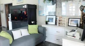 Un televizor și/sau centru de divertisment la Sherrinton Hotel +48 fotografii