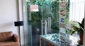 Ένα μπάνιο στο Power Hotel +186 φωτογραφίες