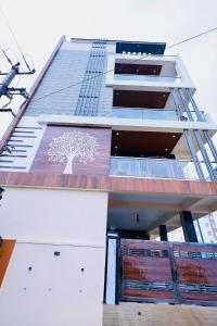 Здание апартаментов/квартиры