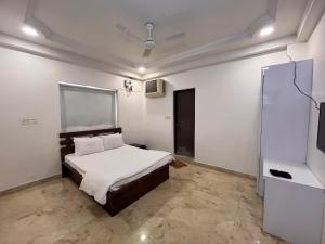 Ένα ή περισσότερα κρεβάτια σε δωμάτιο στο Urban Nest