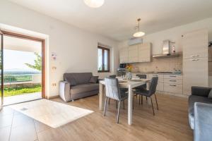 Kuchyň nebo kuchyňský kout v ubytování Casa Bellavista