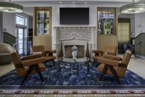 Χώρος καθιστικού στο Hilton Garden Inn Miami South Beach