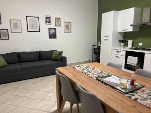 Η κουζίνα ή μικρή κουζίνα στο Casa Malvina +8 φωτογραφίες