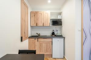 Η κουζίνα ή μικρή κουζίνα στο Canto Cigalo Rdc 1