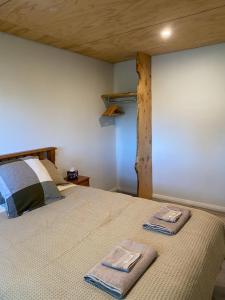 Postel nebo postele na pokoji v ubytování Birchwood