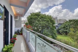 Balkón nebo terasa v ubytování FabHotel Spark Inn