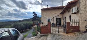 Vista general de una montaña o vista desde la casa vacacional