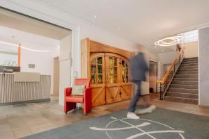 Ο χώρος του λόμπι ή της ρεσεψιόν στο INSIDE Nordhorn by Hackmann