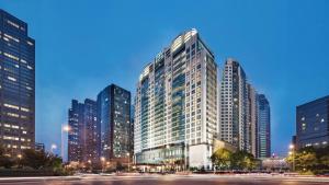 El edificio en el que está el hotel