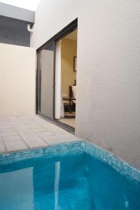 Πισίνα στο ή κοντά στο KMR Hotels & Resorts