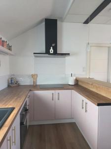 Φωτογραφία από το άλμπουμ του La Valentine - Appartement proche Strasbourg - Wifi et Climatisation σε Goxwiller +6 φωτογραφίες