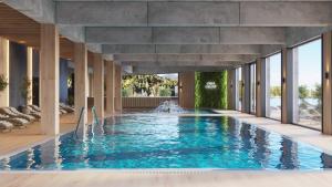 Swimmingpoolen hos eller tæt på Lake View Żywiec Resort & SPA + 32 billeder