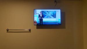 TV a/nebo společenská místnost v ubytování Hotel Sitiawan Maju