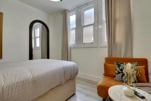 Φωτογραφία από το άλμπουμ του Aylward Queen Street Apartments Studios Near City Centre, Gunwharf Quays στο Πόρτσμουθ