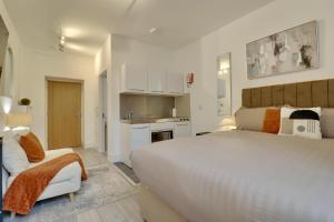 Φωτογραφία από το άλμπουμ του Aylward Queen Street Apartments Studios Near City Centre, Gunwharf Quays στο Πόρτσμουθ