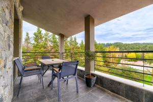 Ban công/sân hiên tại VALLEY Premium House