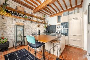 Nhà bếp/bếp nhỏ tại Exceptional apartment