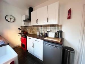 Φωτογραφία από το άλμπουμ του Inviting 1-bed Home in Northampton by Renzo, Brilliant Location, Free Wi-Fi! σε Kingsthorpe