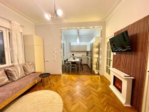 Fotografie z fotogalerie ubytování -Tide Frame- Apartment Super Central and Spacious v destinaci Burgas City