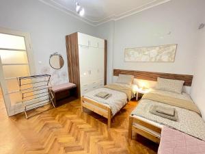 Fotografie z fotogalerie ubytování -Tide Frame- Apartment Super Central and Spacious v destinaci Burgas City