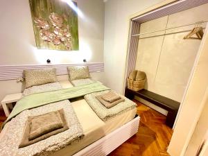 Fotografie z fotogalerie ubytování -Tide Frame- Apartment Super Central and Spacious v destinaci Burgas City