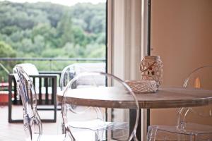 A balcony or terrace at Luxury Villa Perla