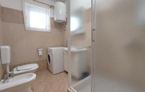 Koupelna v ubytování Apartments Dara + 36 fotografií