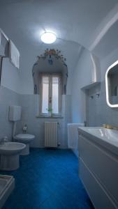 Koupelna v ubytování Mondovì Ridente