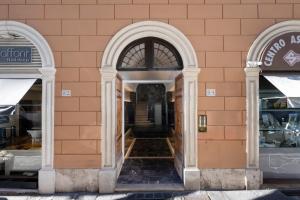 Fațada sau intrarea în Boutique Hotel Travé