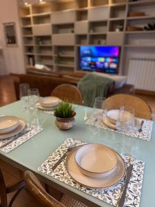 Un televizor și/sau centru de divertisment la Villetta Ginori - Private Spa