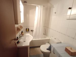 Koupelna v ubytování Mary's vintage house + 29 fotografií