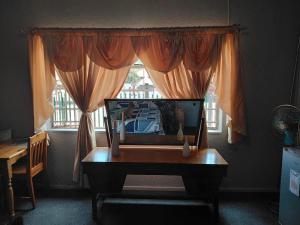 Un lugar para sentarse en Germiston Residential Motel