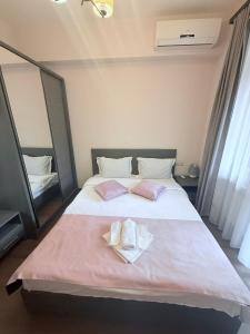 Fotografie z fotogalerie ubytování Republiq Square LUXURY with balcony v Jerevanu + 11 fotografií