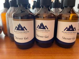 Ảnh trong thư viện ảnh của Palace Guest House ở Mtito Andei