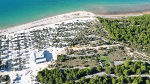 Φυσικό τοπίο κοντά σε αυτό το κάμπινγκ