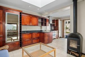 Køkken eller tekøkken på Song of Ascent