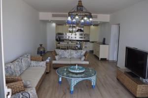 Dapur atau dapur kecil di Private Vacation House at Domina Coral Bay