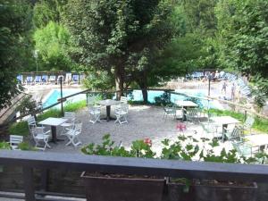 Vista de la piscina de Sporting Hotel Club o alrededores