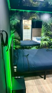 Χώρος καθιστικού στο Love Room - Jungle expérience