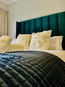 Ένα ή περισσότερα κρεβάτια σε δωμάτιο στο The Legacy at The Blyde +7 φωτογραφίες